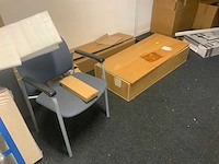 Inhoud ruimte 2e etage (magazijnruimte) - afbeelding 48 van  82