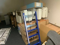Inhoud ruimte 2e etage (magazijnruimte) - afbeelding 50 van  82