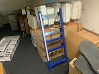 Inhoud ruimte 2e etage (magazijnruimte) - afbeelding 51 van  82