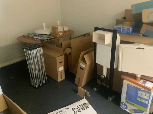 Inhoud ruimte 2e etage (magazijnruimte) - afbeelding 58 van  82