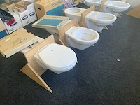Inhoud ruimte 2e etage (magazijnruimte) - afbeelding 65 van  82
