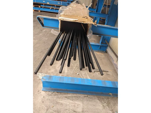 Inhoud stelling, kozijnrubberprofiel - afbeelding 2 van  6