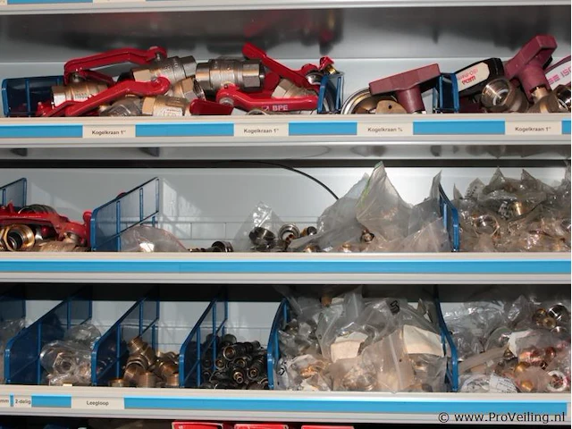 Inhoud stelling o.a. kogelkranen en afsluiters - afbeelding 5 van  11