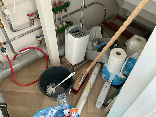 Inhoud trapkast - afbeelding 5 van  7