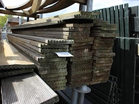 Inhoud twee metalen bokken wo vlonderplanken, stapvlonders en prieelbogen. let op: exclusief metalen bokken. - afbeelding 3 van  3