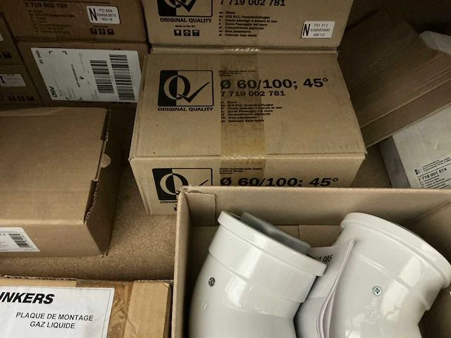Inhoud vak / installatiemateriaal - afbeelding 9 van  11