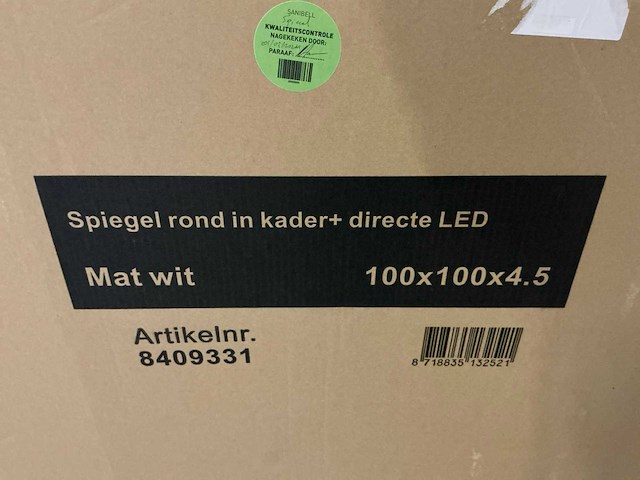 Ink sp24 spiegel met verlichting (100x100 cm) - afbeelding 2 van  2