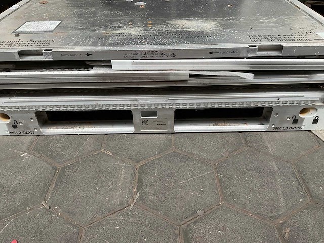 Inklapbare container - afbeelding 6 van  7