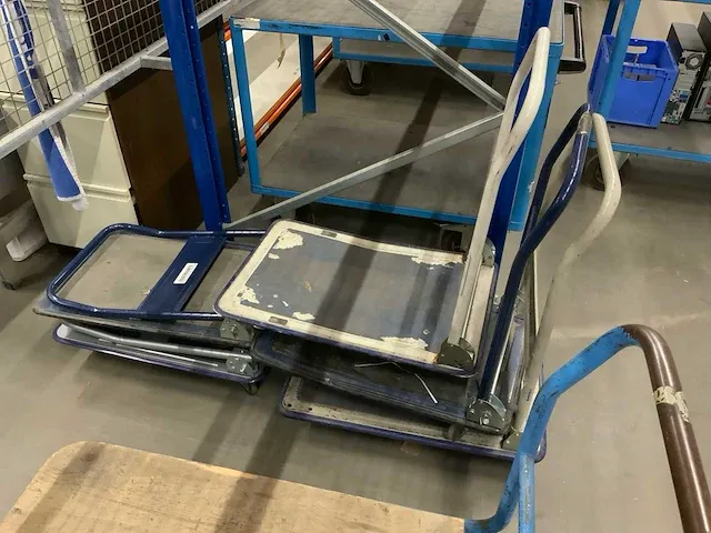Inklapbare plateauwagen (5x) - afbeelding 2 van  3