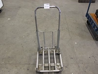 Inklapbare plateauwagen. - afbeelding 1 van  1