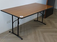 Inklapbare werktafel. afmeting 160 x 80 x 73cm. - afbeelding 2 van  2