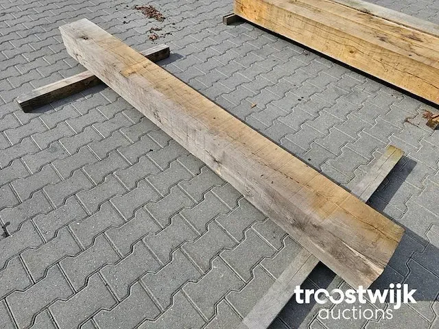 Inlands eiken balk 230x20x20 - afbeelding 1 van  5