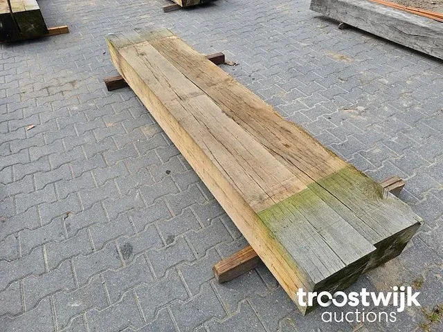 Inlands eiken balken 250x25x25cm 2 stuks - afbeelding 4 van  6