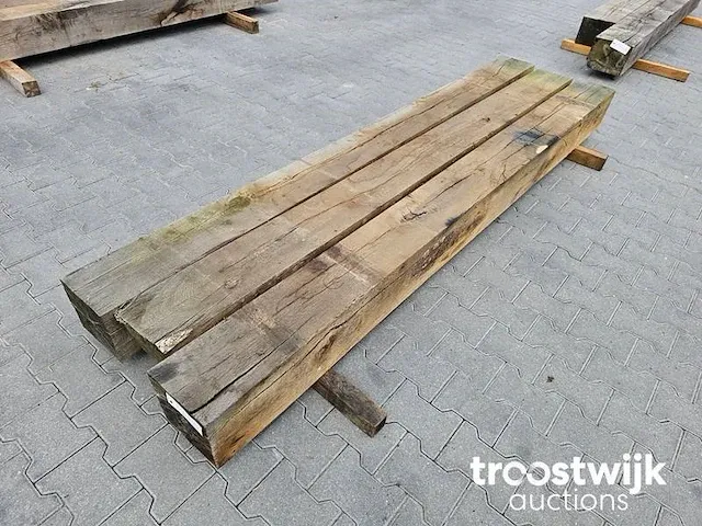 Inlands eiken balken 3 stuks 262-268cm lang 20x20cm - afbeelding 2 van  7