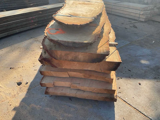 Inlands eiken stam 75 mm ca. 0,790 m³ - afbeelding 4 van  5