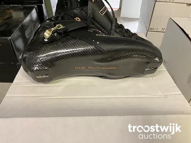 Inline skate - afbeelding 3 van  4