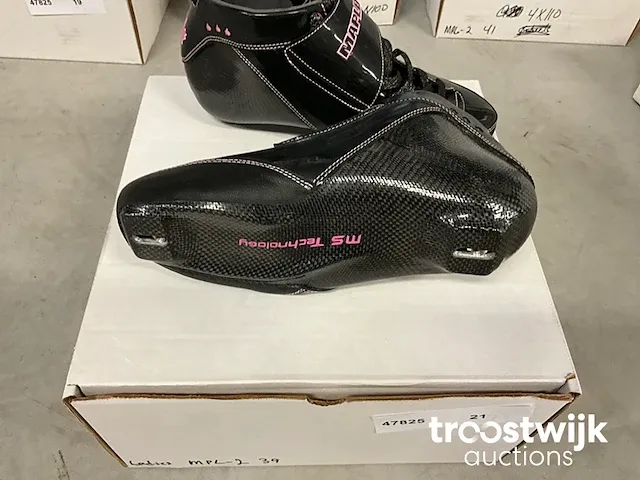 Inline skate - afbeelding 3 van  4