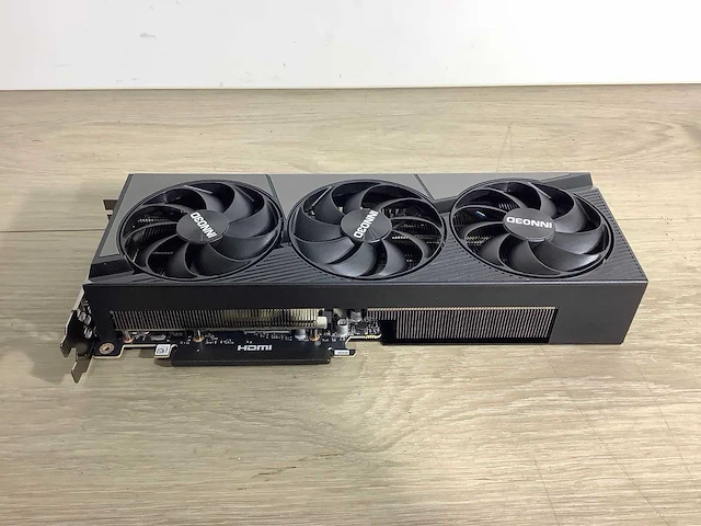 Inno3d geforce rtx 5080 x3 grafische kaart - afbeelding 4 van  7