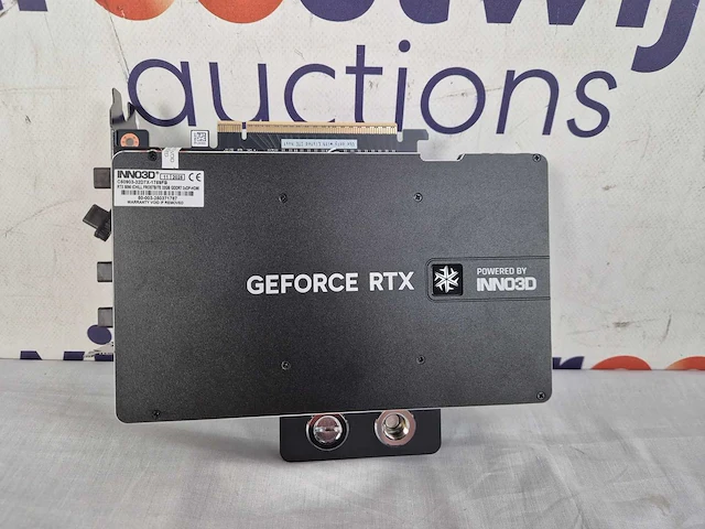 Inno3d nvidia geforce rtx 5090 ichill frostbite - videokaart - 32gb - gddr7 - pcie 5.0 - 1x hdmi 2.1 - afbeelding 5 van  5