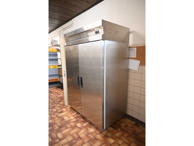Inomak ce2140 dubbeldeurs rvs koelkast - afbeelding 2 van  7