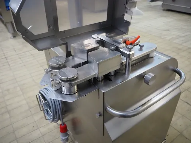 Inotec - afbeelding 12 van  14