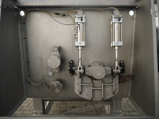 Inotec - afbeelding 14 van  17