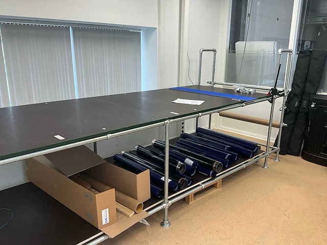 Inpak tafel - afbeelding 2 van  8