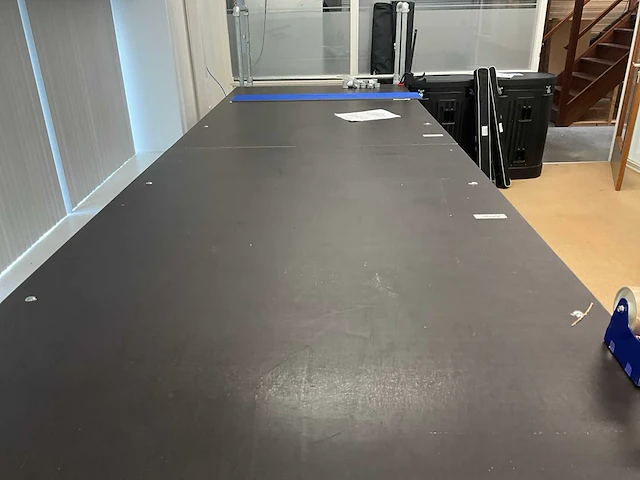 Inpak tafel - afbeelding 4 van  8