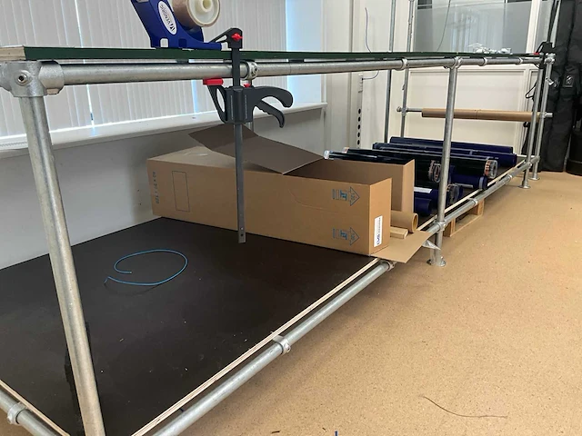 Inpak tafel - afbeelding 5 van  8