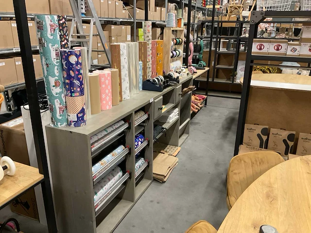 Inpakbalie met toebehoren - afbeelding 1 van  8
