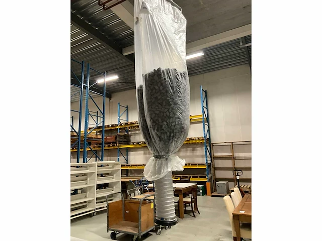Inpaktafel met verzendmateriaal - afbeelding 5 van  13