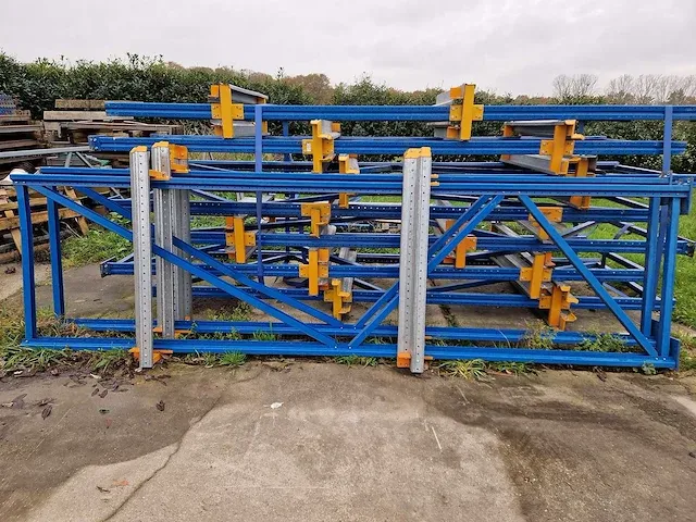 Inrijstelling (h:4500m) capaciteit: 24 pallets - afbeelding 1 van  3