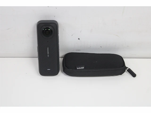 Insta 360 x4 actioncam 8k 360 camera zwart - afbeelding 5 van  5