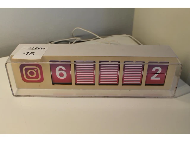 Instagramteller swiirl. - afbeelding 1 van  1