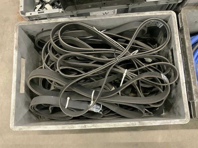 Installatie materiaal - afbeelding 3 van  9