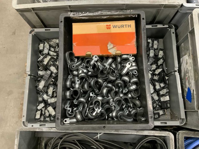 Installatie materiaal - afbeelding 7 van  9