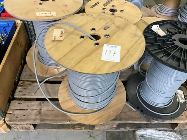 Installatiekabel op haspel (5x) - afbeelding 3 van  5