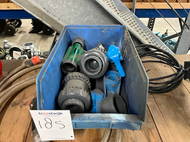 Installatiekraan - afbeelding 1 van  3