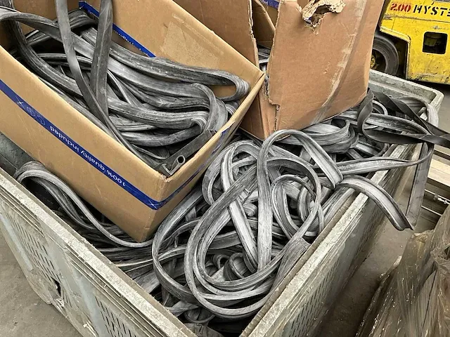 Installatiemateriaal - afbeelding 4 van  19