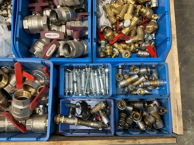 Installatiemateriaal - afbeelding 3 van  7