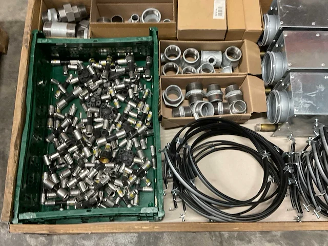 Installatiemateriaal - afbeelding 4 van  5