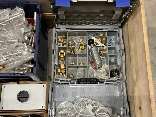 Installatiemateriaal - afbeelding 4 van  5