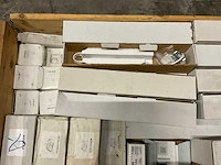 Installatiemateriaal - afbeelding 4 van  5