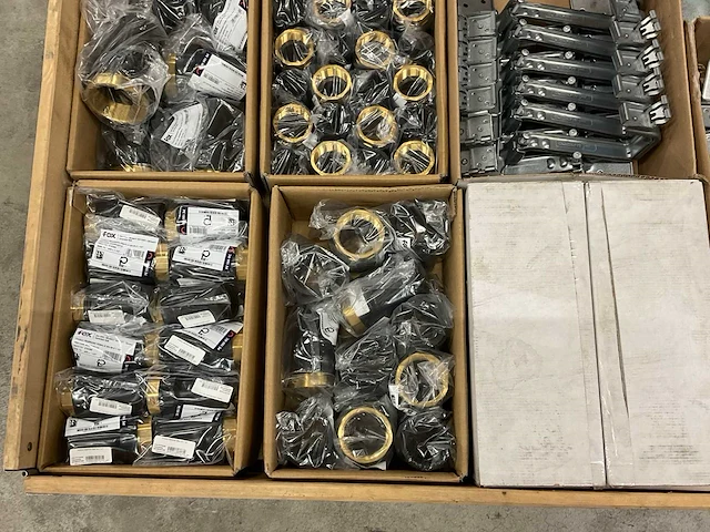 Installatiemateriaal - afbeelding 4 van  5