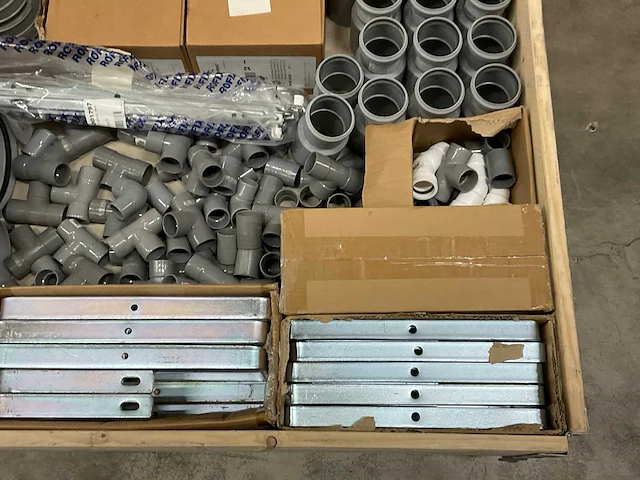 Installatiemateriaal - afbeelding 3 van  5