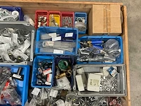 Installatiemateriaal - afbeelding 4 van  5