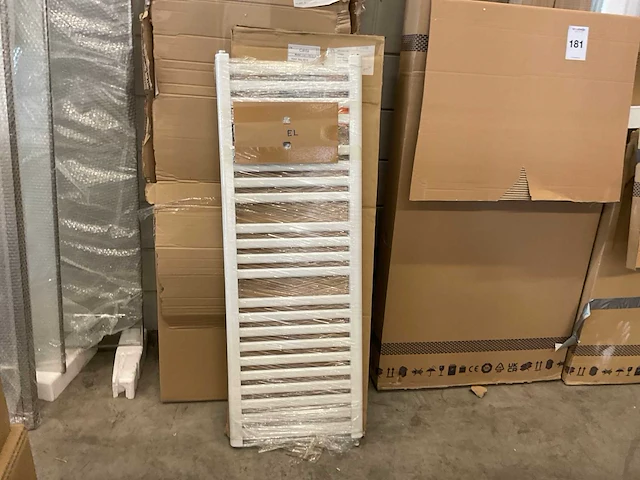 Instamat calda designradiator - afbeelding 1 van  3