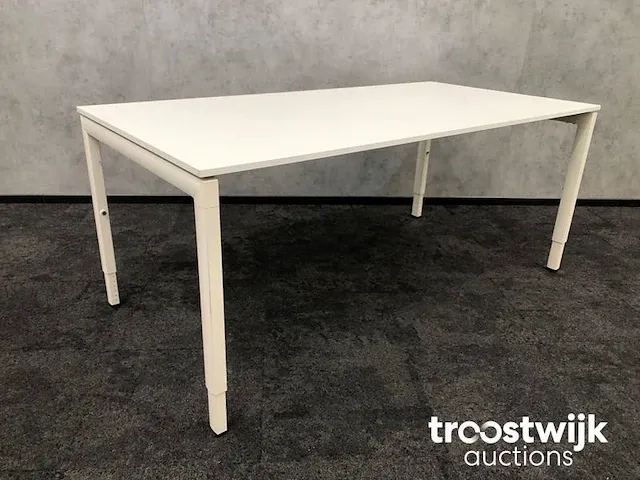 Instelbaar bureau 180x90 - afbeelding 1 van  11