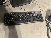 Intel desktop met monitor - afbeelding 5 van  7