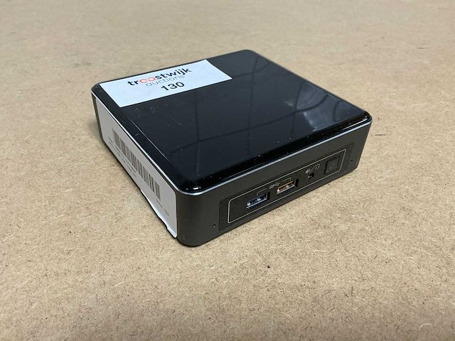 Intel nuc7i5bnk desktop - afbeelding 1 van  6